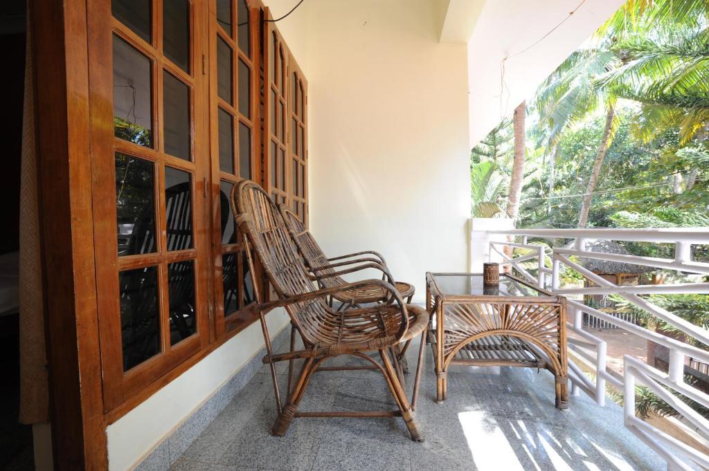 Oceanic Beach Residency Varkala Exterior photo